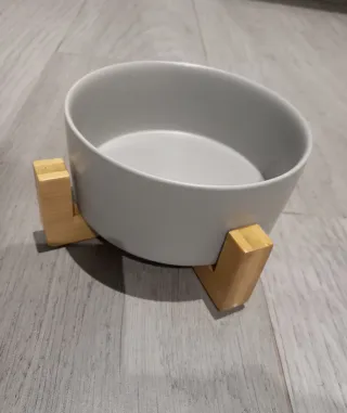 2 comederos elevados para perro