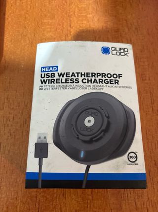 Quad Lock – Cargador inalámbrico USB impermeable