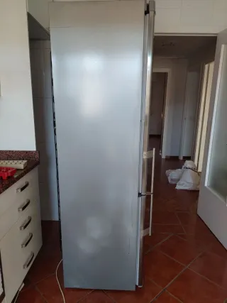 Nevera combi No Frost. Fagor