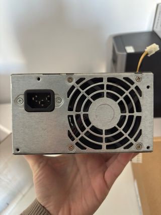 Despiece (lote) componentes HP Proliant ML310 Gen8