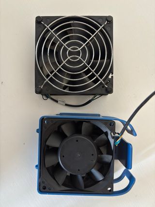 Despiece (lote) componentes HP Proliant ML310 Gen8