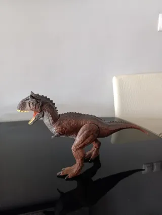 Dinosaurio Carnotaurus Juguete