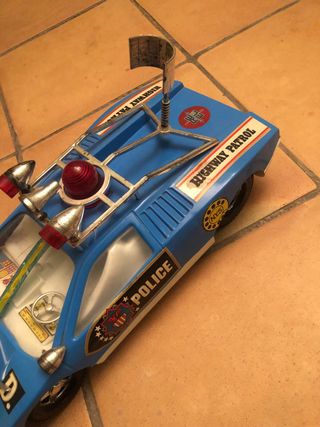 Macchina polizia vintage telecomandata