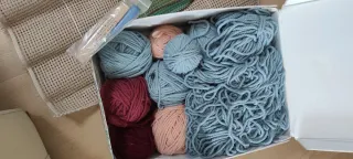 Alfombra para terminar con lanas e aguja 150 x72cm