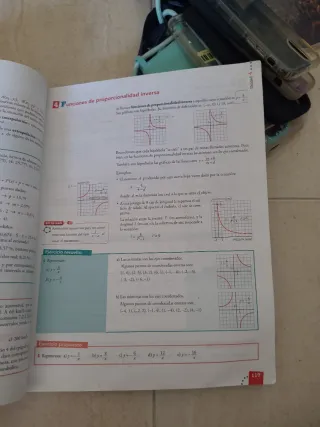 Matemáticas aplicadas a las Ciencias Sociales I.