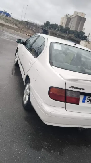Nissan Primera 1998