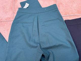 Lote 2 pantalones de vestir