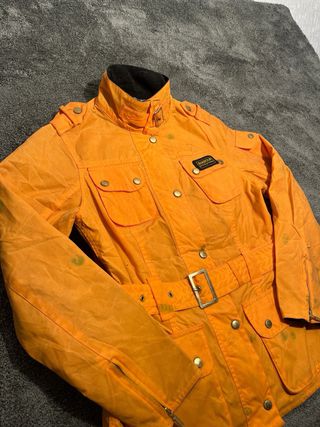 Chaqueta Barbour Naranja