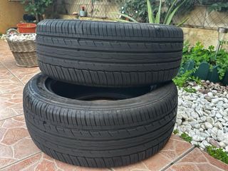 Neumático 215/55 R17 98W