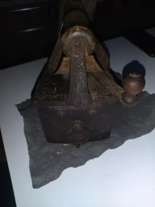 Plancha de carbón antigua N°6