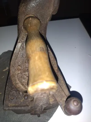 Plancha de carbón antigua N°6