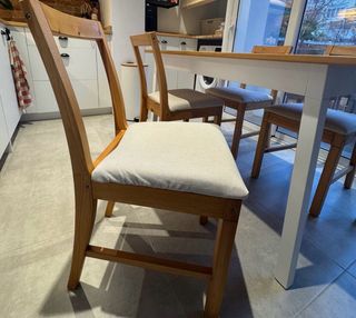 Mesa y 4 Sillas Comedor Ikea