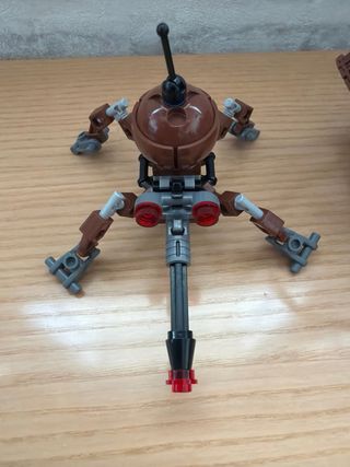 Lego Star Wars 7670 Droid Hailfire y Spider