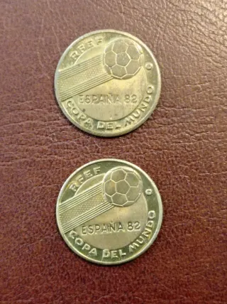 Pareja monedas conmemorativas Mundial