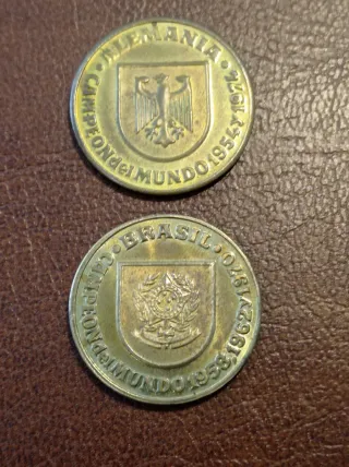 Pareja monedas conmemorativas Mundial
