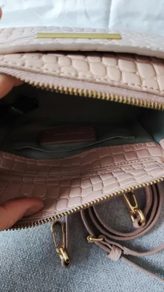 Bolso Bimba y Lola Piel Cocodrilo Rosa y Dorado