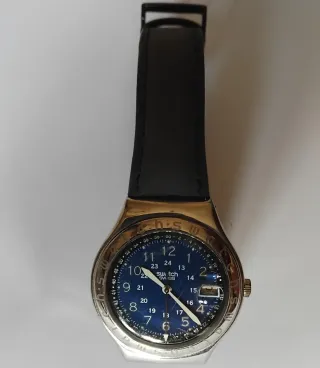 Reloj Swatch esfera azul