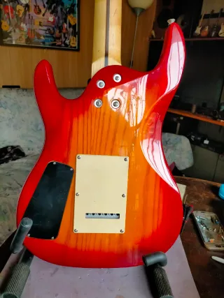 Guitarra Eléctrica Luthier