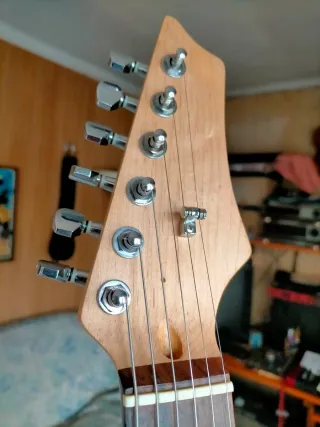 Guitarra Eléctrica Luthier