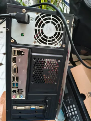 PC ASUS Negro Básico