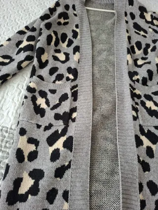 Chaqueta Larga Animal Print Gris