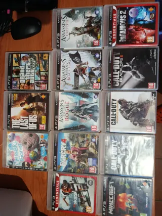 PlayStation 3 Slim 500GB + 13 Juegos