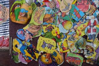 Cromos troquelados variados