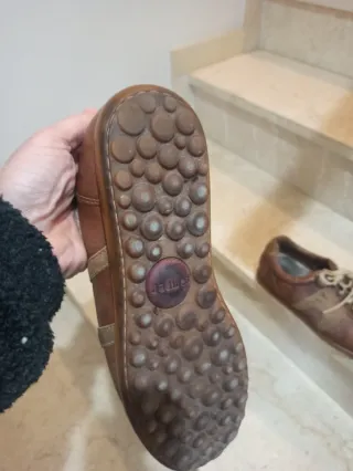 Zapatos de piel marrones talla 43