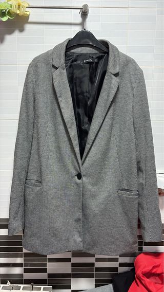 Americana Stradivarius Gris