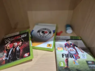 Xbox 360 Giochi: WWE 2K16, FIFA 15, Tennis