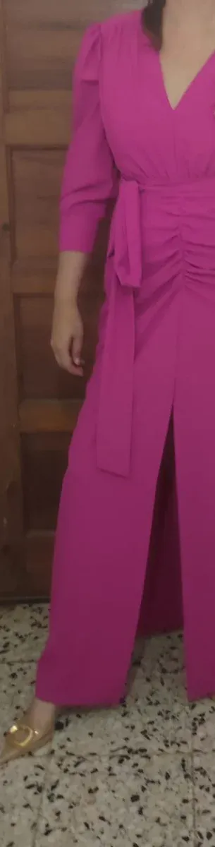 Vestido fiesta rosa talla 42. Color buganvilla