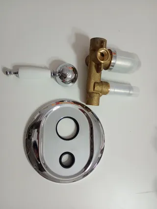 BUGNATESE OXFORD MEZCLADOR TERMOSTÁTICO PARA BAÑO