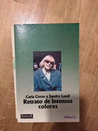 3x2 Retrato intensos colores lgtbiq+  Carla corso