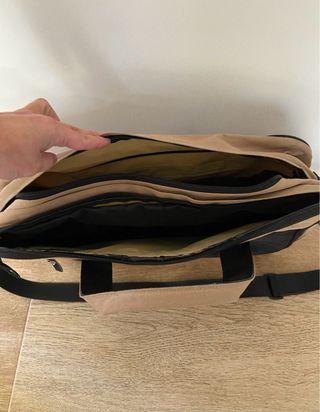 Maletín Quiksilver Beige y Negro