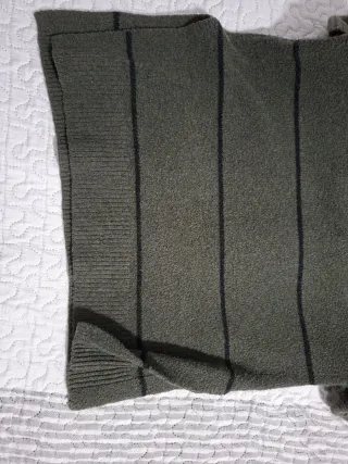 Vestido de punto midi a rayas