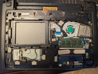 Acer Aspire One 722 4GB RAM SSD Win 10