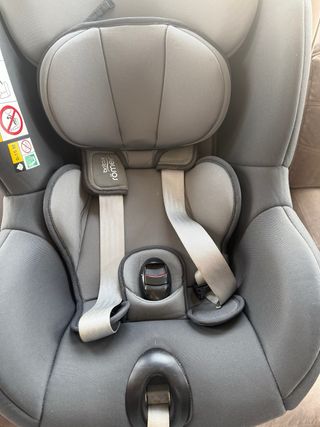 Silla de coche Britax Römer dualfix i-size gira