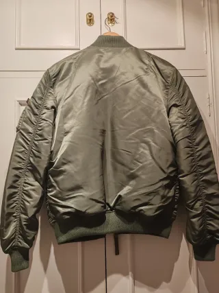 Chaqueta Bomber Alpha Industries MA-1