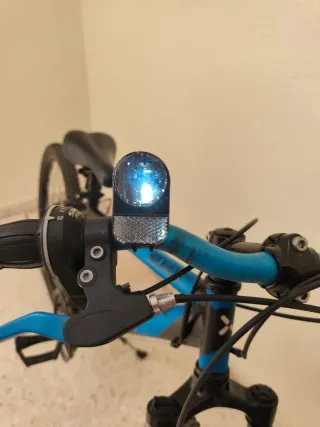 BICICLETA B'twin Rockrider 520 de 24″