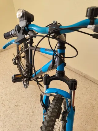 BICICLETA B'twin Rockrider 520 de 24″