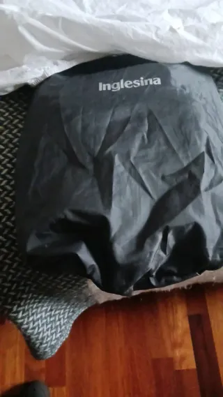 Silla/trona de bebé para mesa de la marca Inglesin