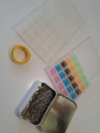 Kit de costura con accesorios