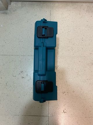 Taladro Makita 18V + Cargador y Maleta