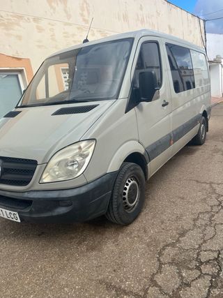 Mercedes-Benz Sprinter 2009