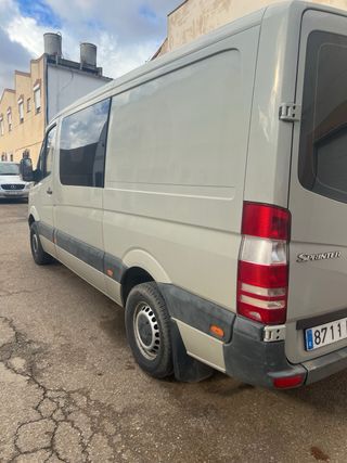 Mercedes-Benz Sprinter 2009