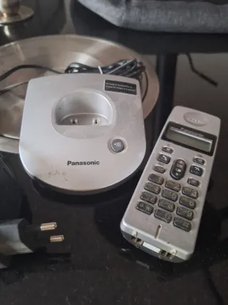 Teléfono Inalámbrico Panasonic Gris