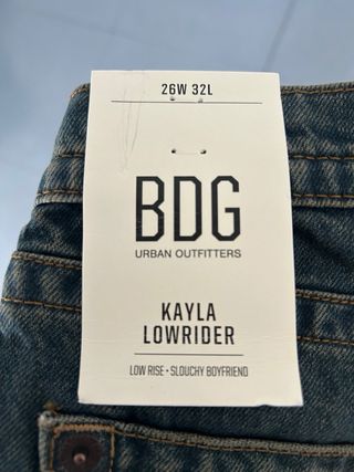 Pantalón Urban Outfitters tiro bajo azul