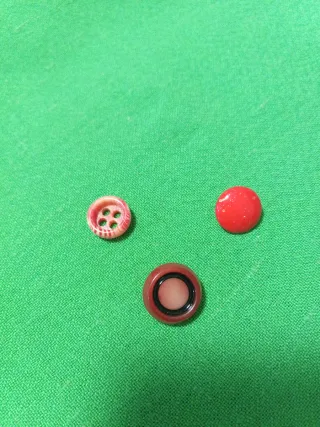 Lote 4: Botones Surtidos