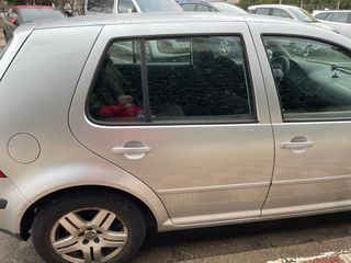 Volkswagen Golf 1.6 16v