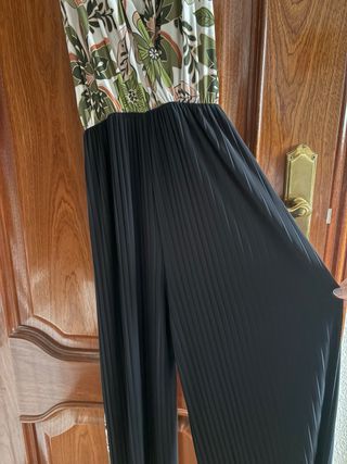 Mono largo estampado floral y negro